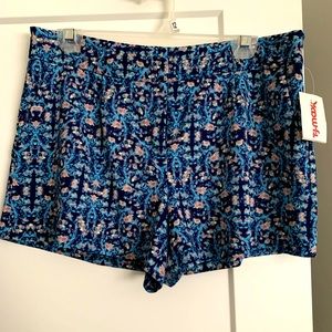 BCNU Brand Printed Shorts, Size Women’s Large (12)